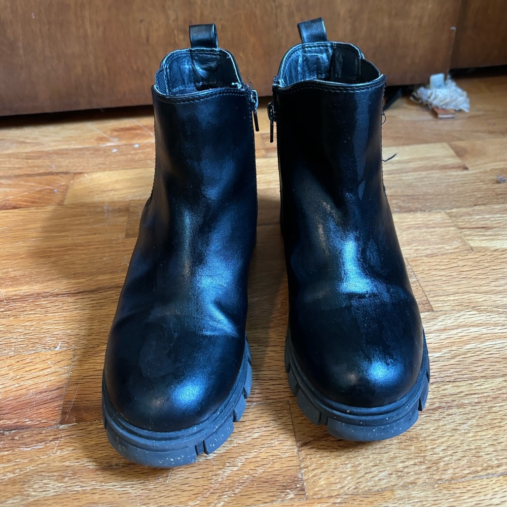 MIA Kids boots